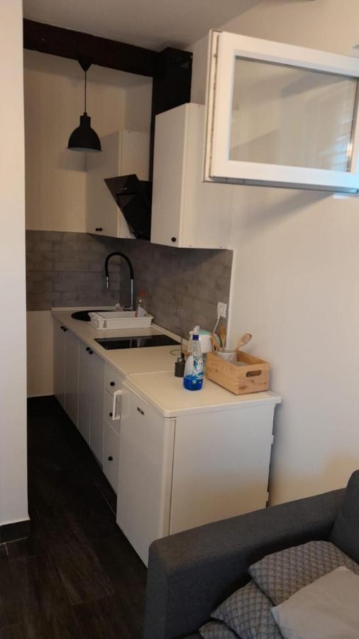 Apartmani Aneri Vir Exterior foto